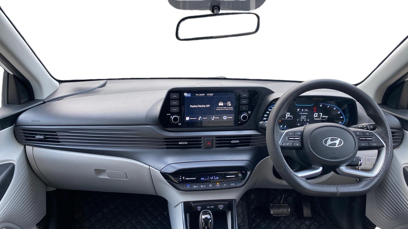 2025 Hyundai NEW I20 SPORTZ 1.2 IVT, Petrol, Automatic, 10,261 km, Dashboard
