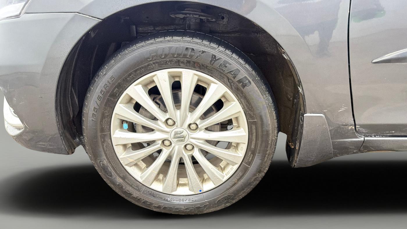 2023 Maruti Ciaz ZETA 1.5 SHVS MT PETROL, Petrol, Manual, 41,406 km, Left Front Wheel