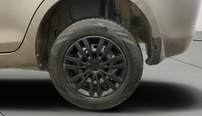 2016 Maruti Swift Dzire LXI (O), Petrol, Manual, 81,538 km, Left Rear Wheel