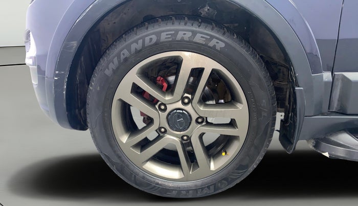 2017 Tata Hexa XT 4X4 7 STR, Diesel, Manual, 76,356 km, Left Front Wheel