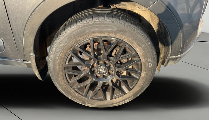 2022 Tata NEXON XM PLUS SUNROOF PETROL, Petrol, Manual, 59,792 km, Right Front Wheel