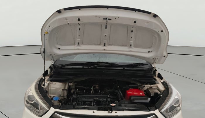 2016 Hyundai Creta SX PLUS 1.6 PETROL, Petrol, Manual, 79,801 km, Open Bonet