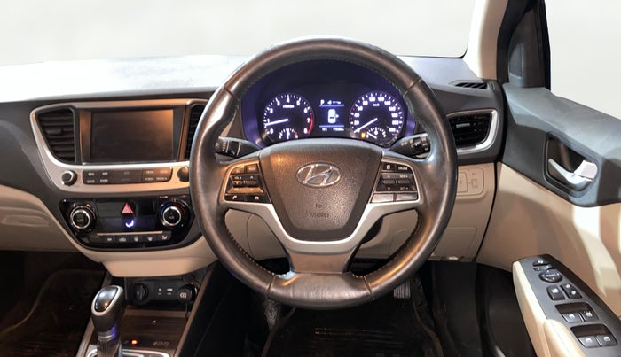 2019 Hyundai Verna 1.6 VTVT SX + AT, Petrol, Automatic, 77,010 km, Steering Wheel Close Up