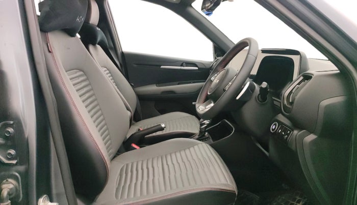 2022 KIA SONET X LINE 1.0 DCT, Petrol, Automatic, 16,227 km, Right Side Front Door Cabin