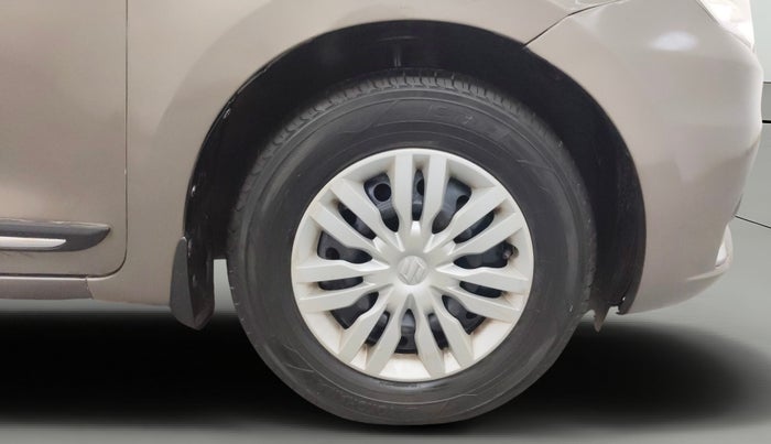 2020 Maruti Dzire VXI, Petrol, Manual, 1,48,469 km, Right Front Wheel