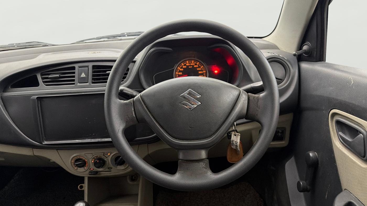2016 Maruti Alto K10 LXI CNG, CNG, Manual, 1,10,606 km, Steering Wheel Close Up