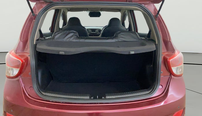 2016 Hyundai Grand i10 SPORTZ 1.2 KAPPA VTVT, Petrol, Manual, 43,513 km, Boot Open Zoomed View