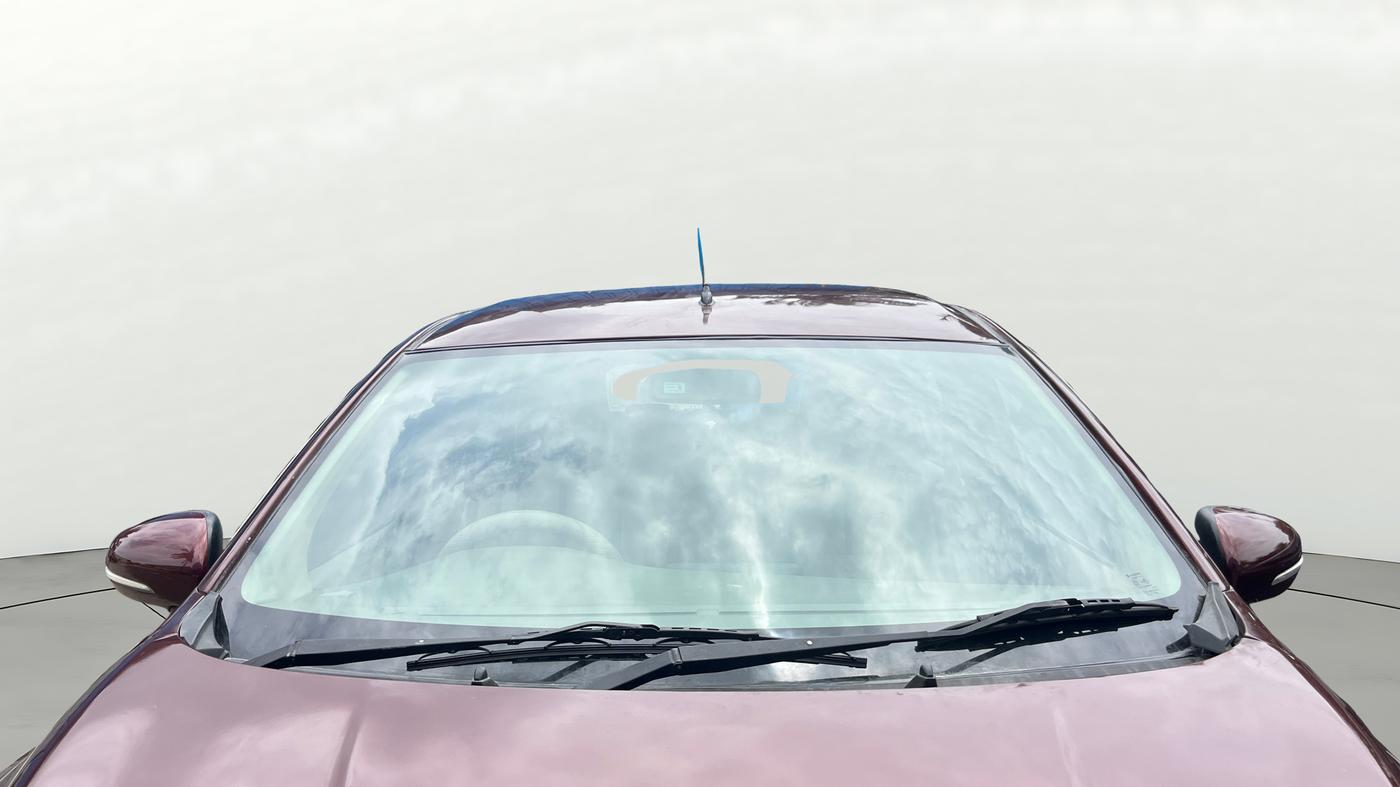 2019 Maruti Ertiga VDI 1.5, Diesel, Manual, 1,24,999 km, Front Windshield
