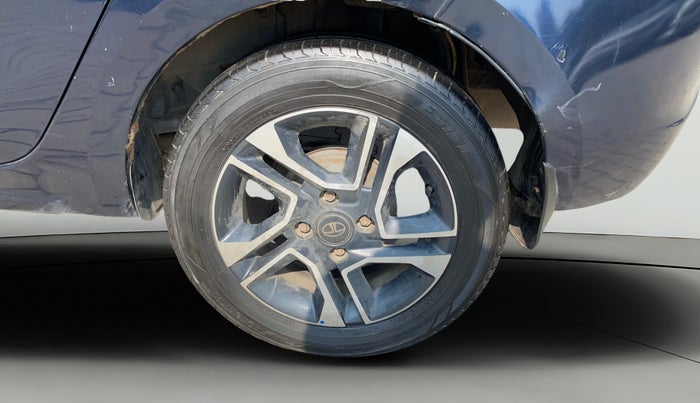 2019 Tata TIGOR XZ PLUS PETROL, CNG, Manual, 1,24,814 km, Left Rear Wheel