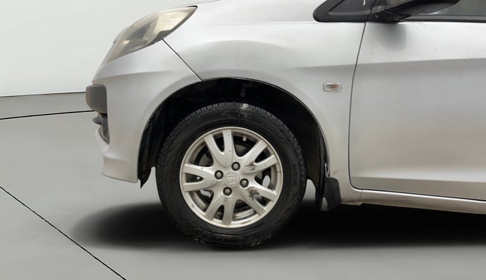 2014 Honda Brio VX AT, Petrol, Automatic, 87,010 km, Left Front Wheel