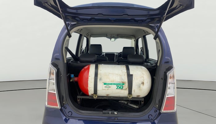 2014 Maruti Wagon R Stingray VXI, CNG, Manual, 1,31,583 km, Boot Open Zoomed View