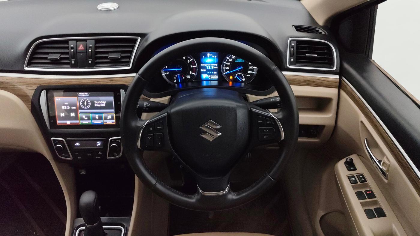 2021 Maruti Ciaz ALPHA  AT 1.5 SHVS PETROL, Petrol, Automatic, 37,832 km, Steering Wheel Close Up