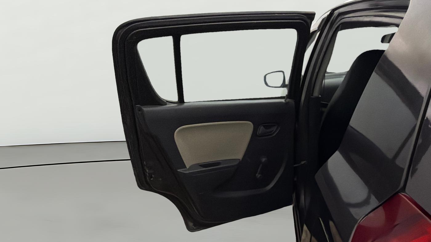 2016 Maruti Alto K10 LXI CNG, CNG, Manual, 1,10,606 km, LHS Rear Door