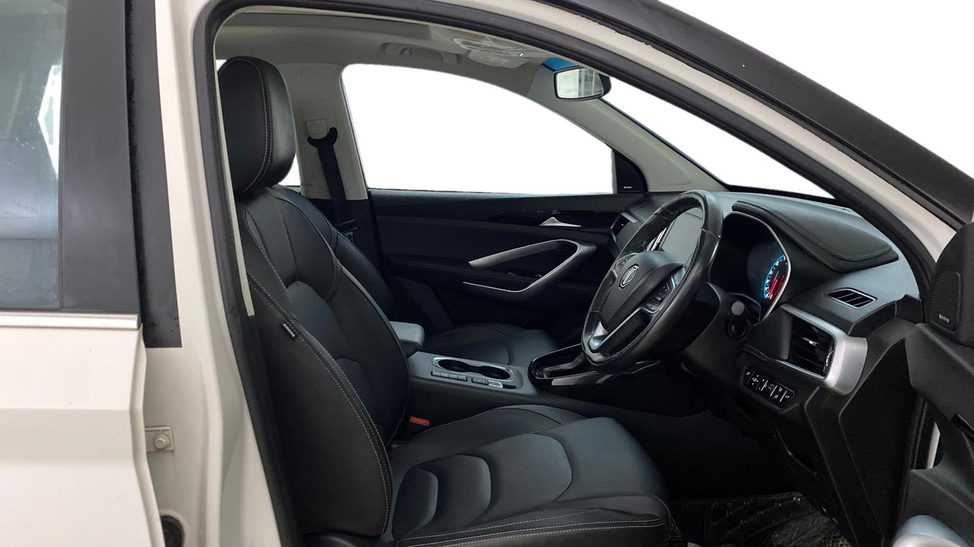 2020 MG HECTOR SHARP 1.5 DCT PETROL, Petrol, Automatic, 39,292 km, Right Side Front Door Cabin