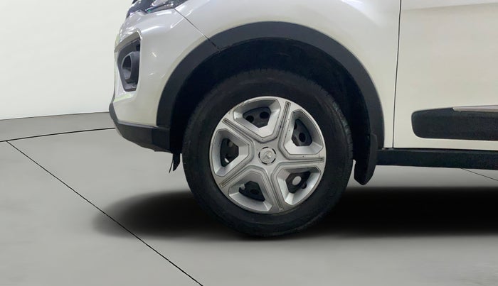 2020 Tata NEXON XZ PETROL, Petrol, Manual, 57,211 km, Left Front Wheel