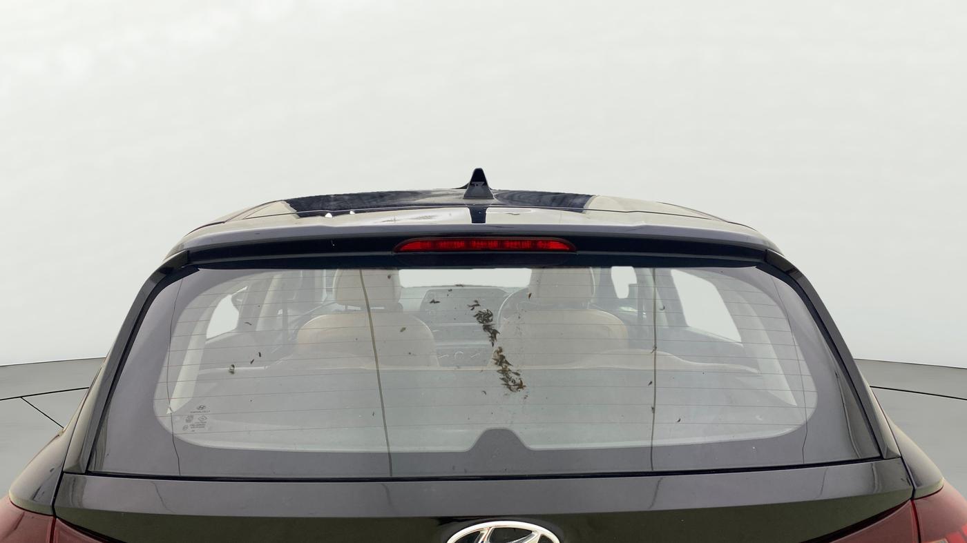 2022 Hyundai NEW I20 SPORTZ 1.2 MT, Petrol, Manual, 33,032 km, Rear Windshield