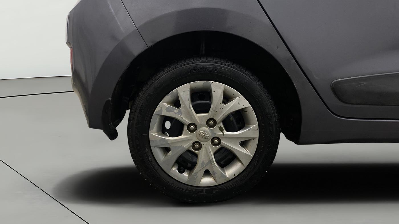 2015 Hyundai Grand i10 MAGNA 1.2 KAPPA VTVT, Petrol, Manual, 74,875 km, Right Rear Wheel