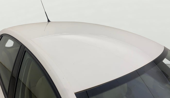 2013 Volkswagen Vento HIGHLINE 1.6 MPI, Petrol, Manual, 1,25,412 km, Roof