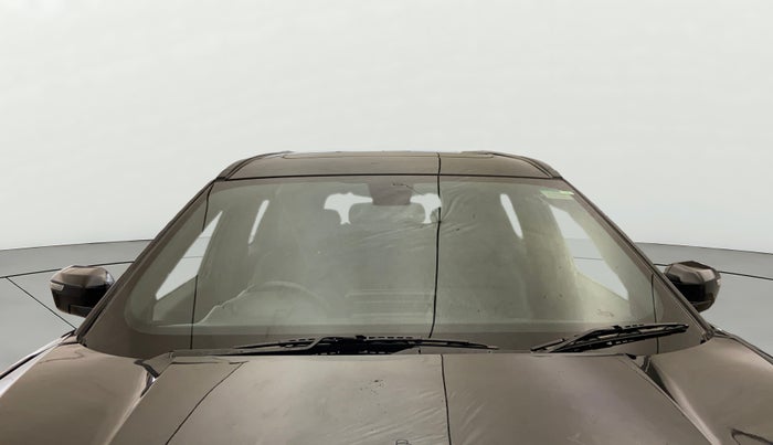 2022 Tata Safari XZ PLUS DARK EDITION, Diesel, Manual, 73,479 km, Front Windshield