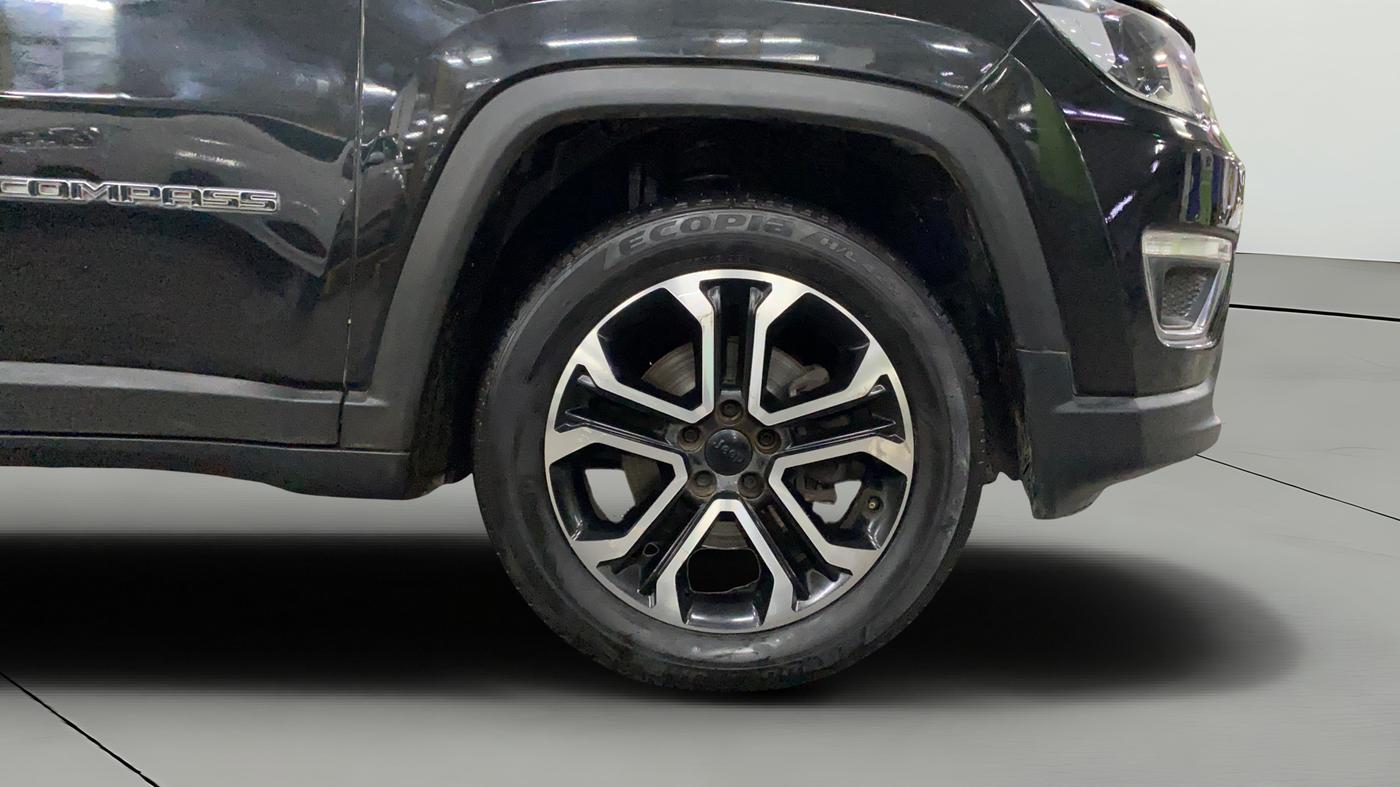 2020 Jeep Compass LIMITED PLUS PETROL AT, Petrol, Automatic, 40,079 km, Right Front Wheel