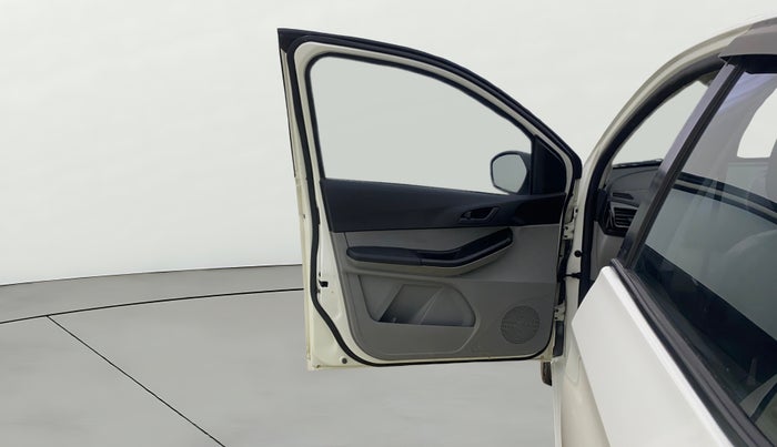 2023 Tata Tiago XT CNG, CNG, Manual, 93,984 km, LHS Front Door