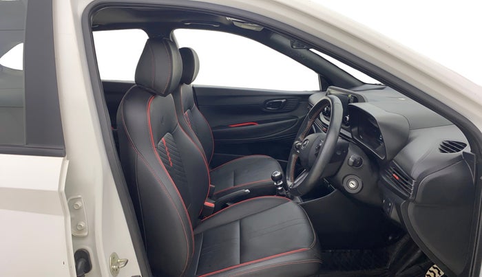 2021 Hyundai NEW I20 N LINE N6 1.0 TURBO GDI IMT, Petrol, Manual, 11,861 km, Right Side Front Door Cabin