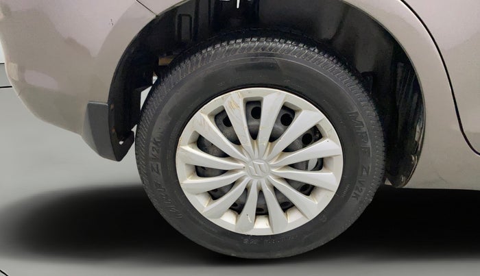 2015 Maruti Swift Dzire VXI, Petrol, Manual, 78,965 km, Right Rear Wheel