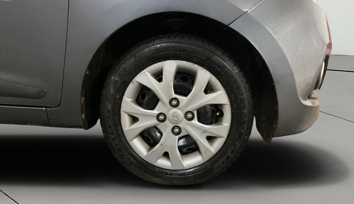 2015 Hyundai Grand i10 SPORTZ 1.2 KAPPA VTVT, Petrol, Manual, 55,078 km, Right Front Wheel