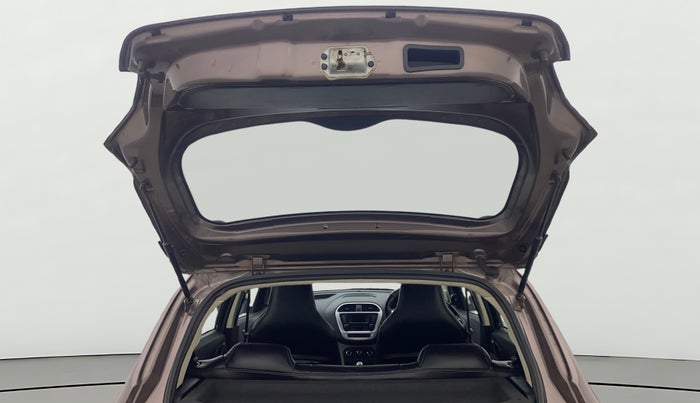 2017 Tata Tiago XT PETROL, Petrol, Manual, 37,680 km, Boot Door Open