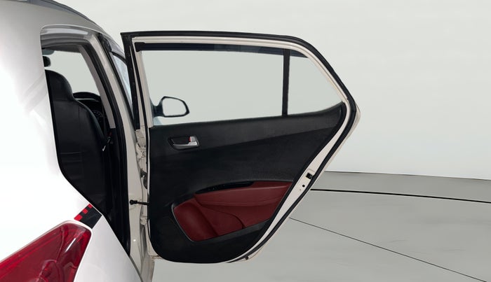 2016 Hyundai Grand i10 1.2 SPORTZ PRIME EDITION VTVT, CNG, Manual, 77,722 km, RHS Rear Door