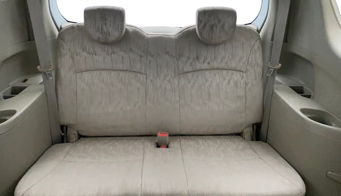 2013 Maruti Ertiga VXI, Petrol, Manual, 92,967 km, Third Seat Row ( optional )
