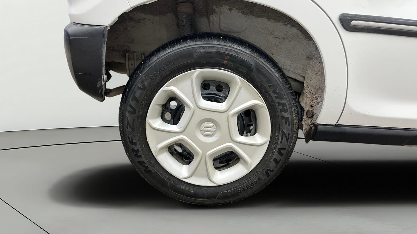 2020 Maruti S PRESSO VXI, Petrol, Manual, 35,993 km, Right Rear Wheel