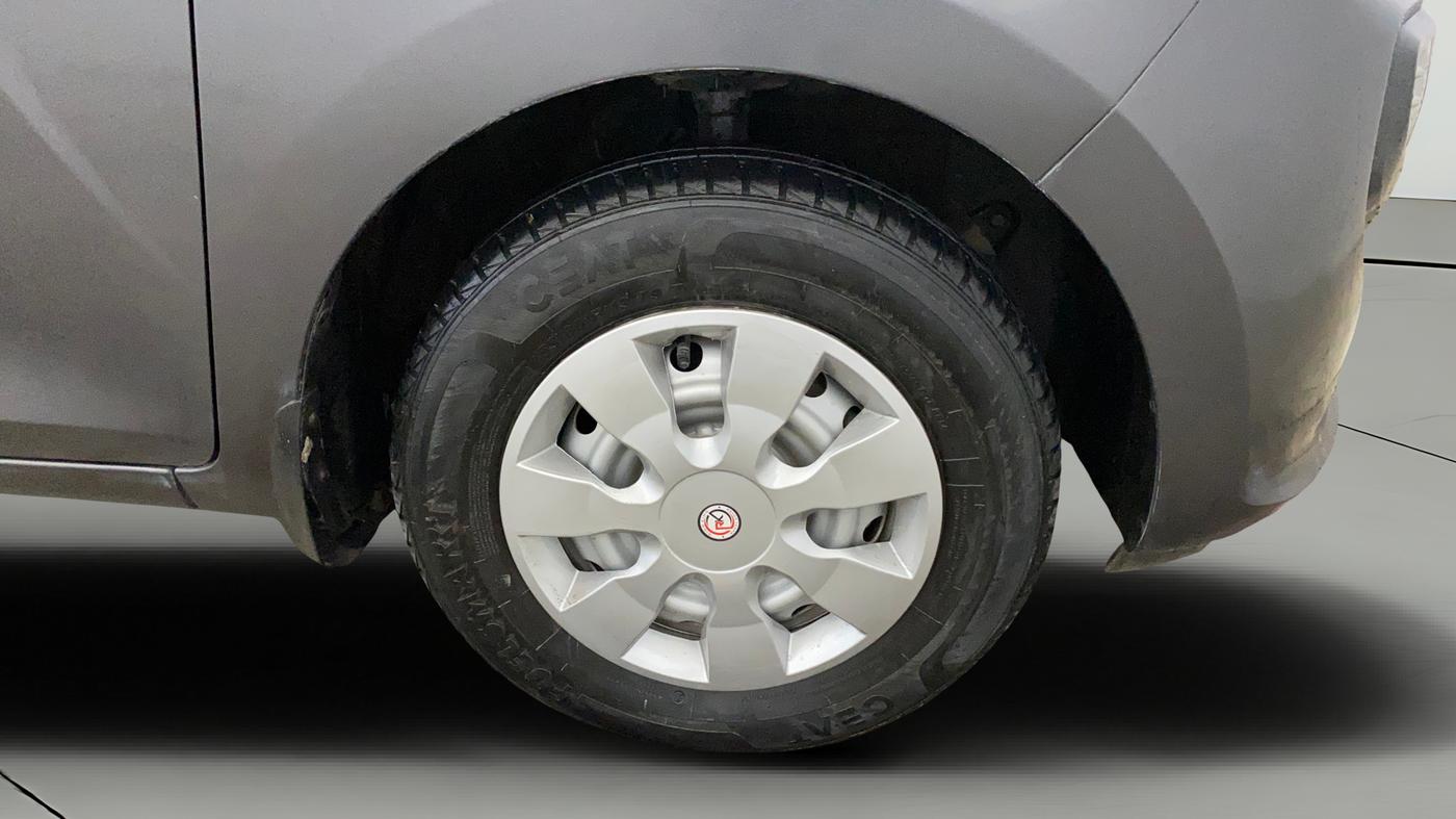 2022 Hyundai NEW SANTRO MAGNA EXECUTIVE CNG, CNG, Manual, 44,250 km, Right Front Wheel