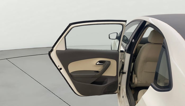 2014 Volkswagen Vento HIGHLINE PETROL AT, Petrol, Automatic, 31,816 km, LHS Rear Door