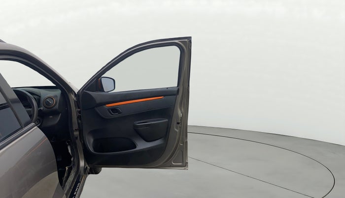 2019 Renault Kwid CLIMBER 1.0 AMT, Petrol, Automatic, 72,955 km, RHS Front Door