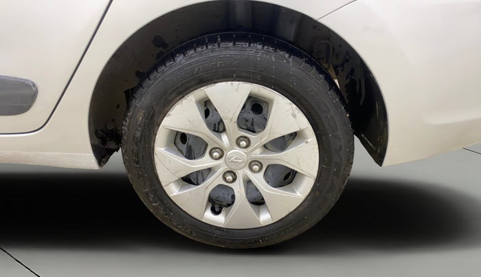 2015 Hyundai Xcent S 1.2, Petrol, Manual, 91,501 km, Left Rear Wheel