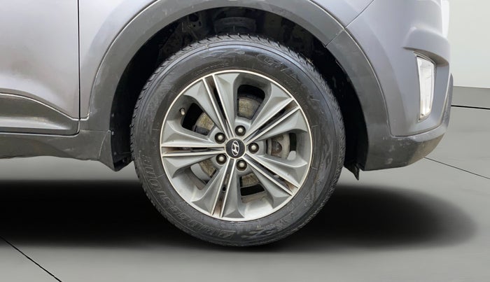 2016 Hyundai Creta SX PLUS AT 1.6 PETROL, Petrol, Automatic, 82,563 km, Right Front Wheel