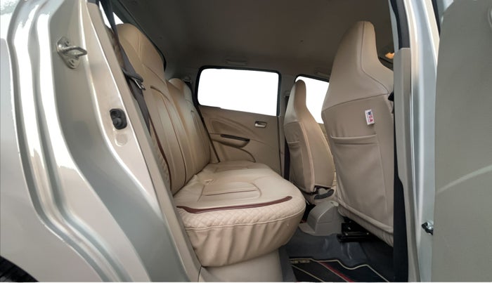 2017 Maruti Celerio ZXI (O), Petrol, Manual, 74,883 km, Right Side Rear Door Cabin