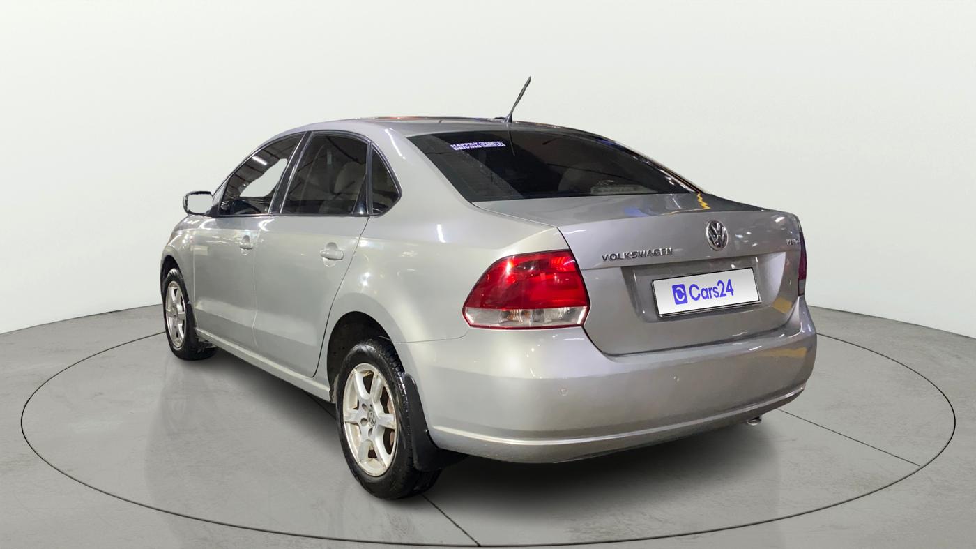 2013 Volkswagen Vento HIGHLINE 1.6 MPI, Petrol, Manual, 73,143 km, Left Back Diagonal