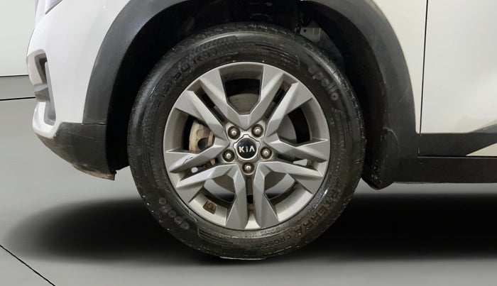 2020 KIA SELTOS HTX IVT 1.5 PETROL, Petrol, Automatic, 76,972 km, Left Front Wheel