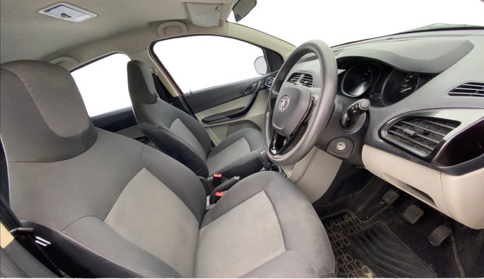 2017 Tata Tiago XT PETROL, Petrol, Manual, 44,579 km, Right Side Front Door Cabin