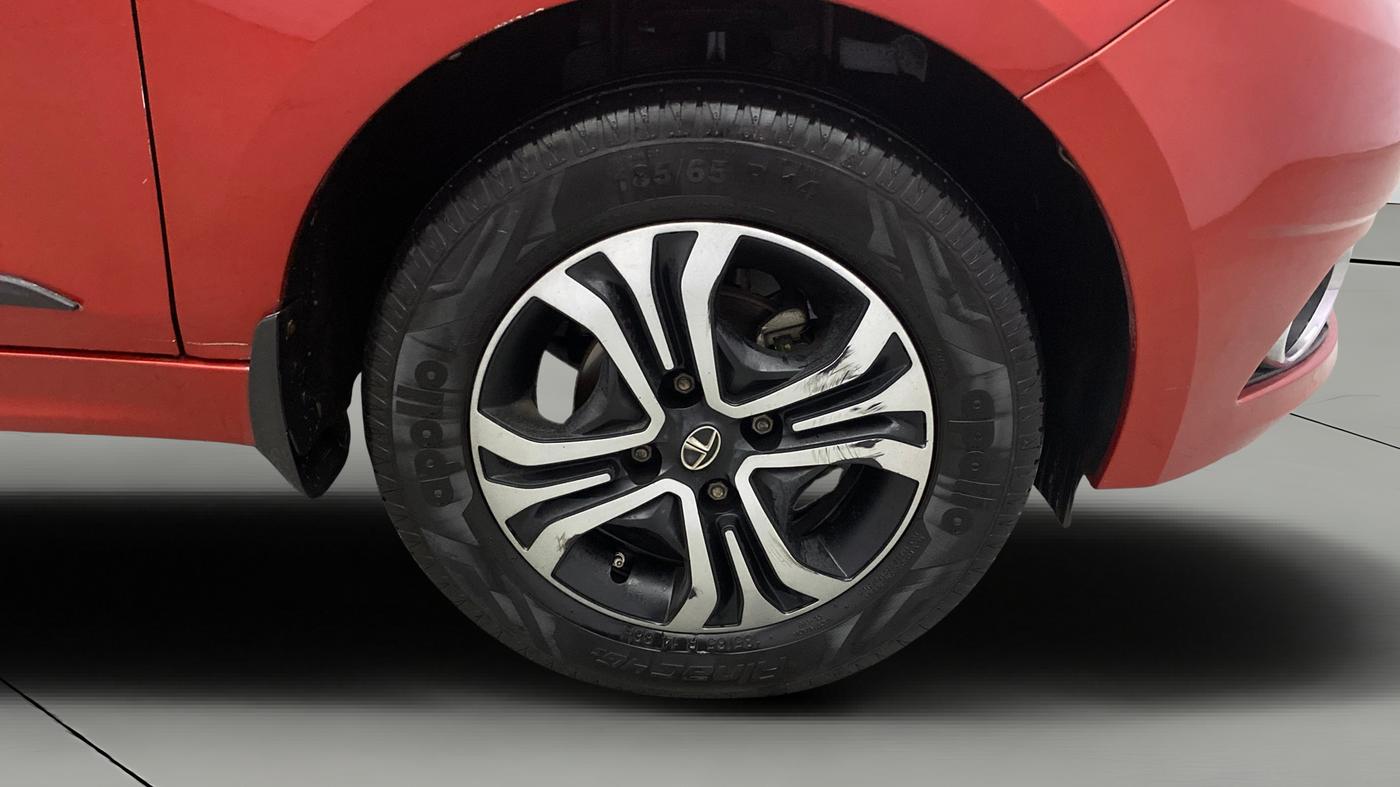 2019 Tata Tiago XZA PETROL, Petrol, Automatic, 64,950 km, Right Front Wheel