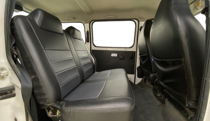 2022 Maruti Eeco 7 STR STD(O), Petrol, Manual, 16,427 km, Right Side Rear Door Cabin