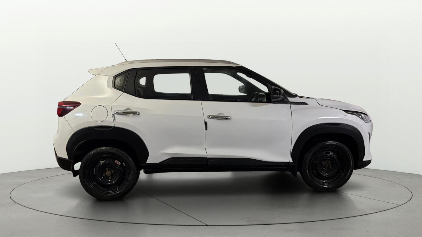 2021 Nissan MAGNITE XL, Petrol, Manual, 65,771 km, Right Side View