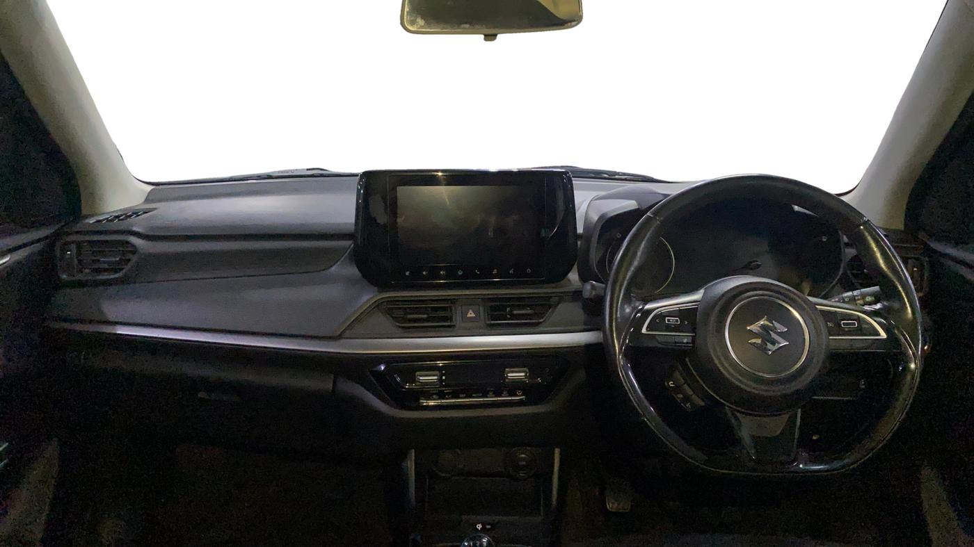 2024 Maruti Swift ZXI PLUS, Petrol, Manual, 26,543 km, Dashboard
