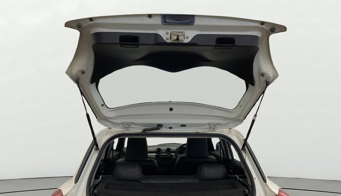 2020 Maruti Swift VXI, Petrol, Manual, 69,270 km, Boot Door Open