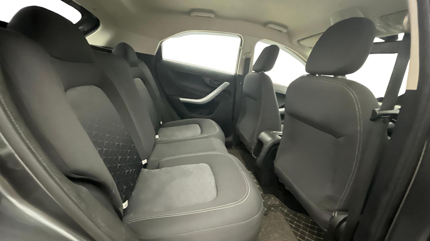 2020 Tata NEXON XM PETROL, Petrol, Manual, 54,343 km, Right Side Rear Door Cabin
