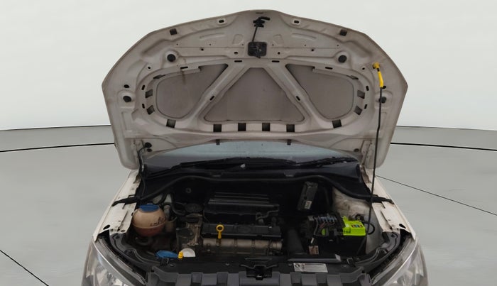 2017 Skoda Rapid AMBITION 1.6 MPI MT, Petrol, Manual, 42,422 km, Open Bonet