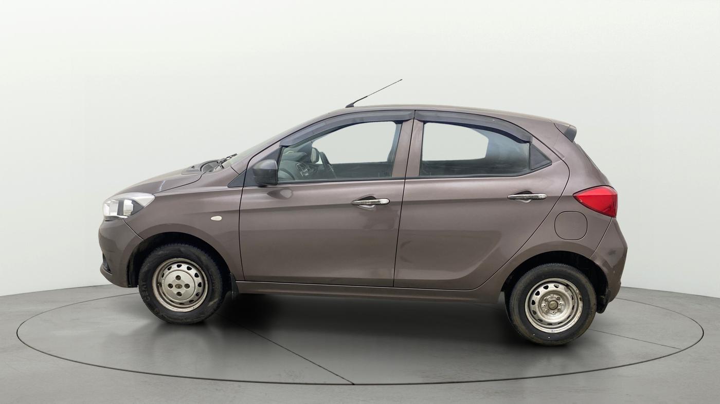 2017 Tata Tiago XM PETROL, Petrol, Manual, 1,07,041 km, Left Side