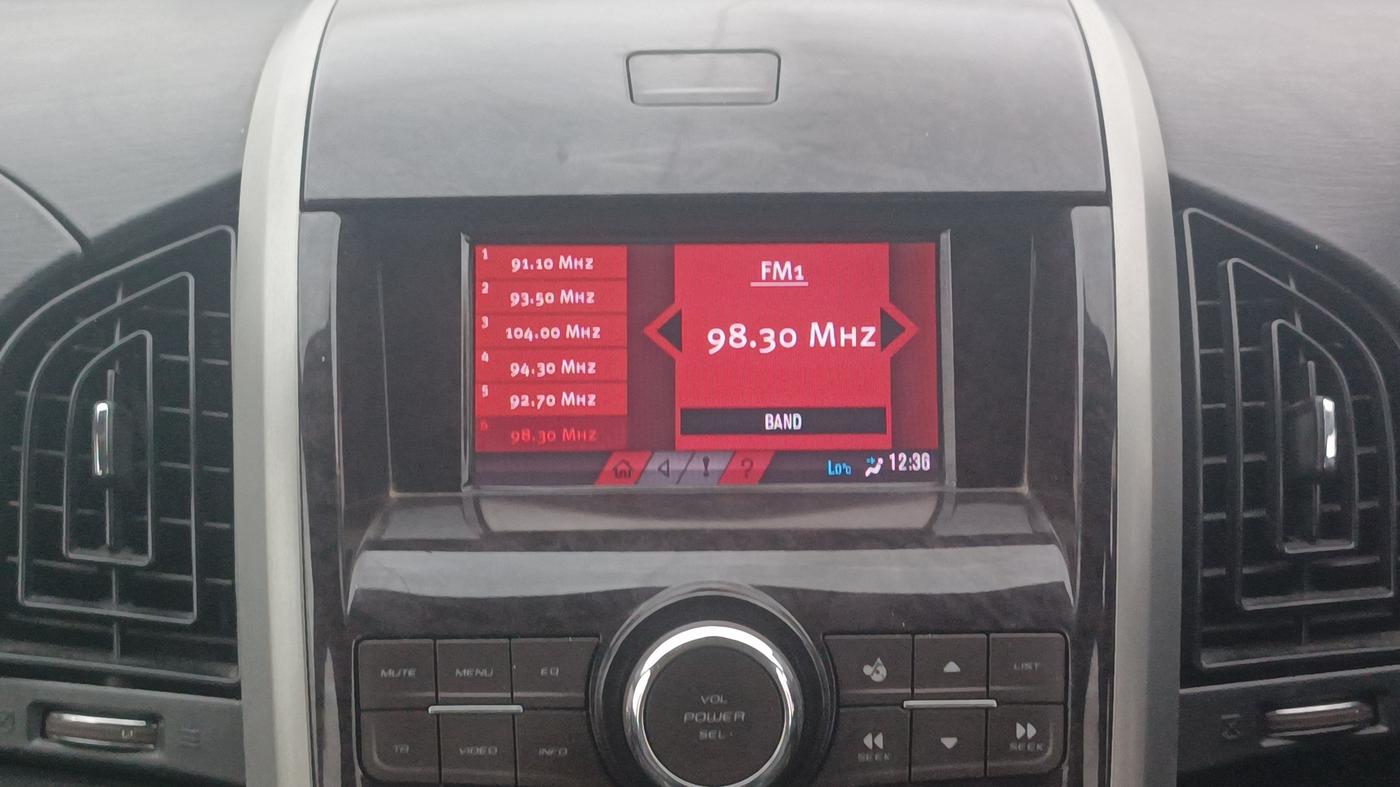 2014 Mahindra XUV500 W8, Diesel, Manual, 92,798 km, Air Conditioner